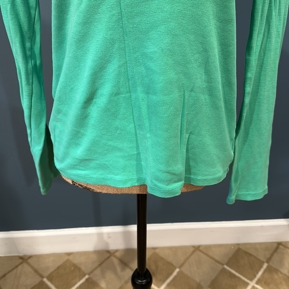 Eddie Bauer long sleeve size medium women’s - Picture 2 of 7